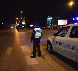 policija-skopje-koronaviris-1